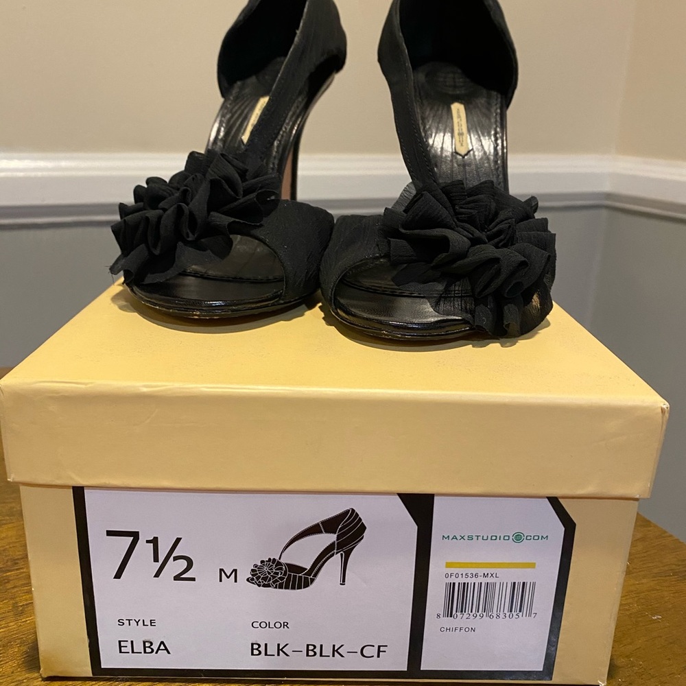 Max Studio Chiffon Elba Pumps Size 7.5